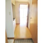 (玄関)